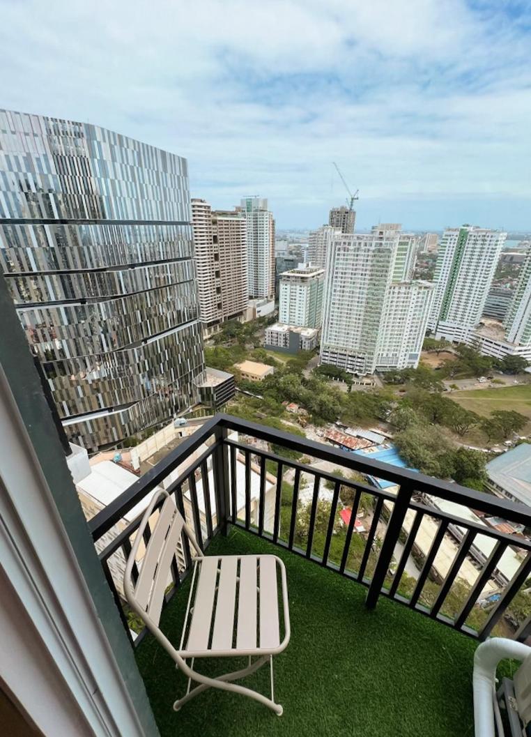 Near Ayala-charming With Balcony&great View Apartment *